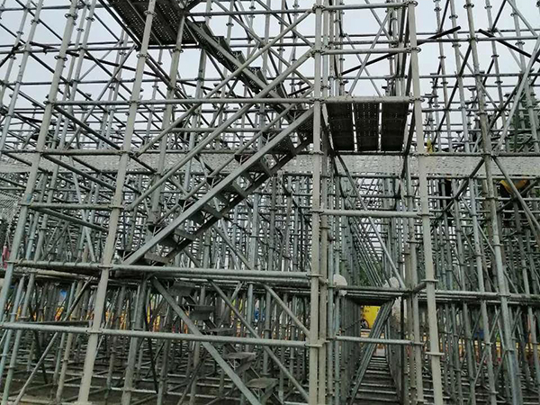 選擇沈陽腳手架租賃公司，為建筑工地添動力，安全高效施工！